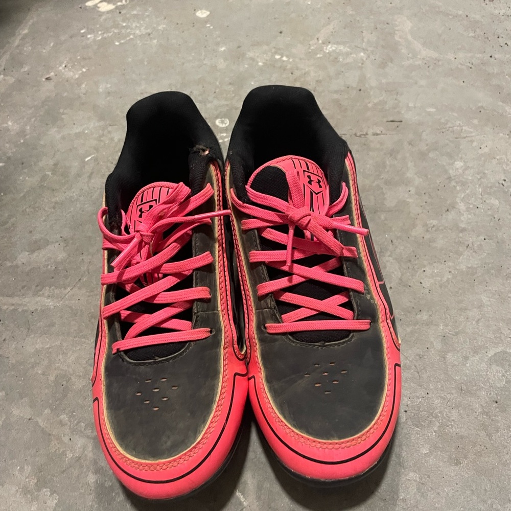 Softball cleats